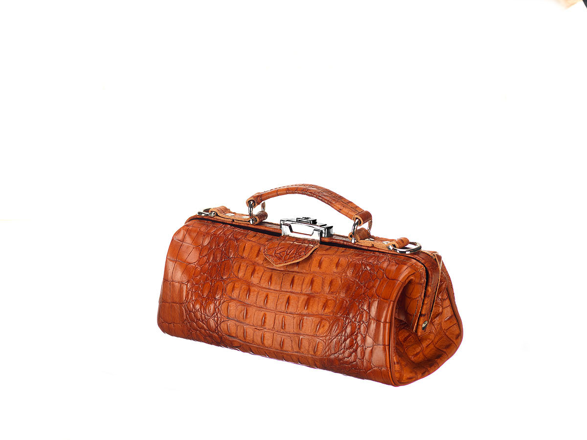 The Volpe 0584 Cognac Croco B21 Zijkant.jpg